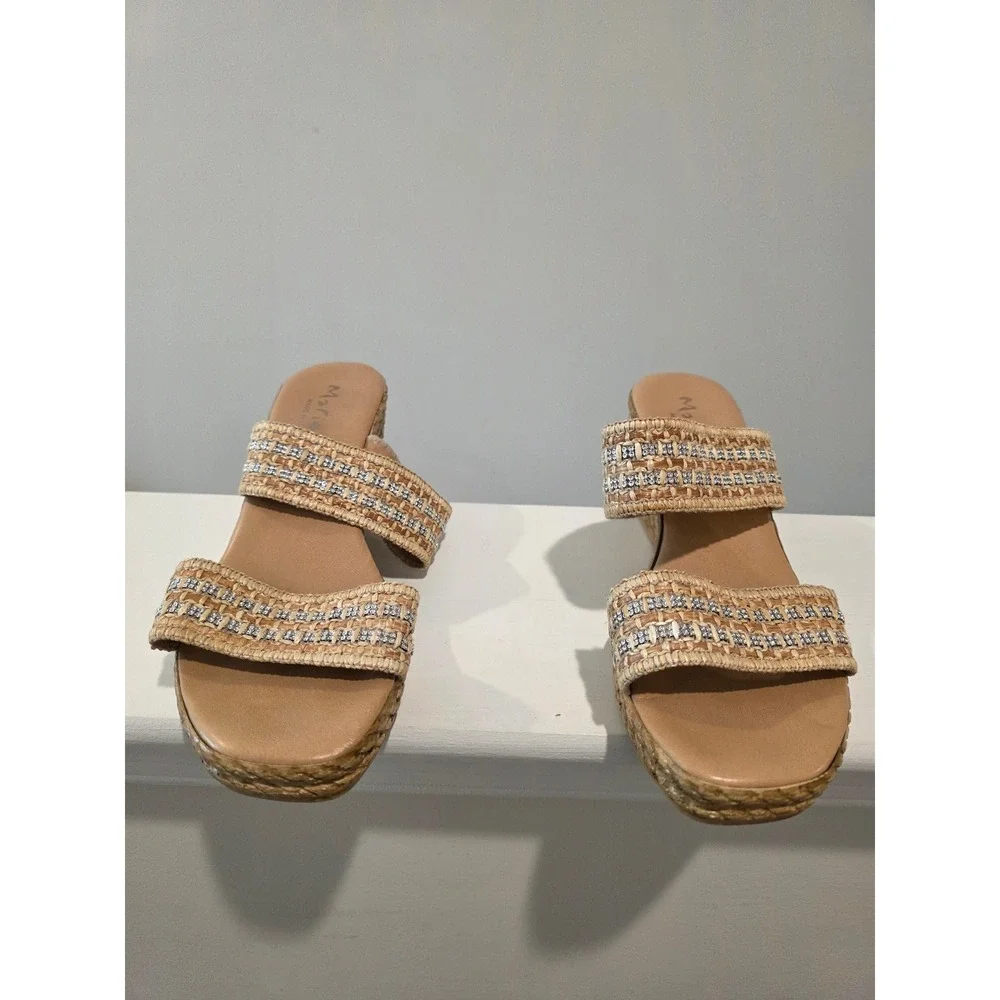 Women's sz 9 Mariella Made in Italy Tan Rhinestone Espadrille Wedge Sandals